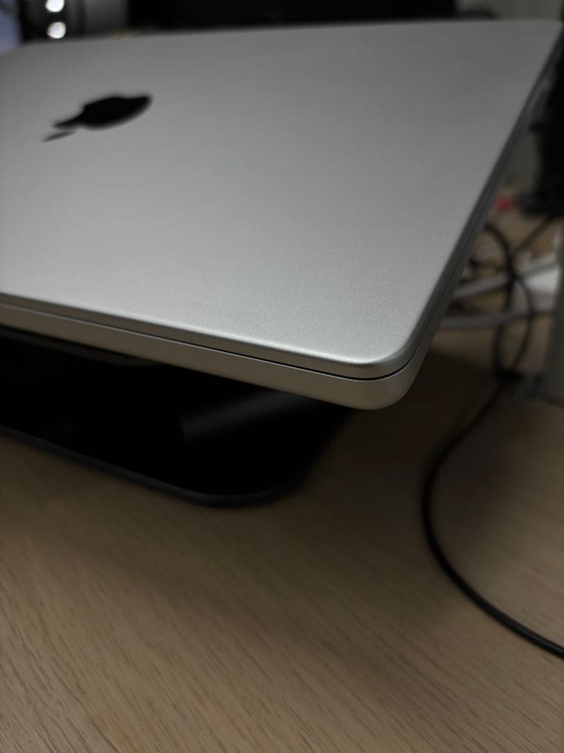 【超美品】M4 MBP 14インチ/16GB/512GB/シルバー/英字