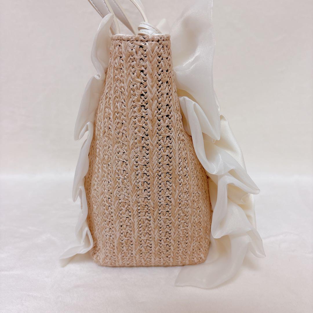 DIANA フリル かごバッグ ホワイト