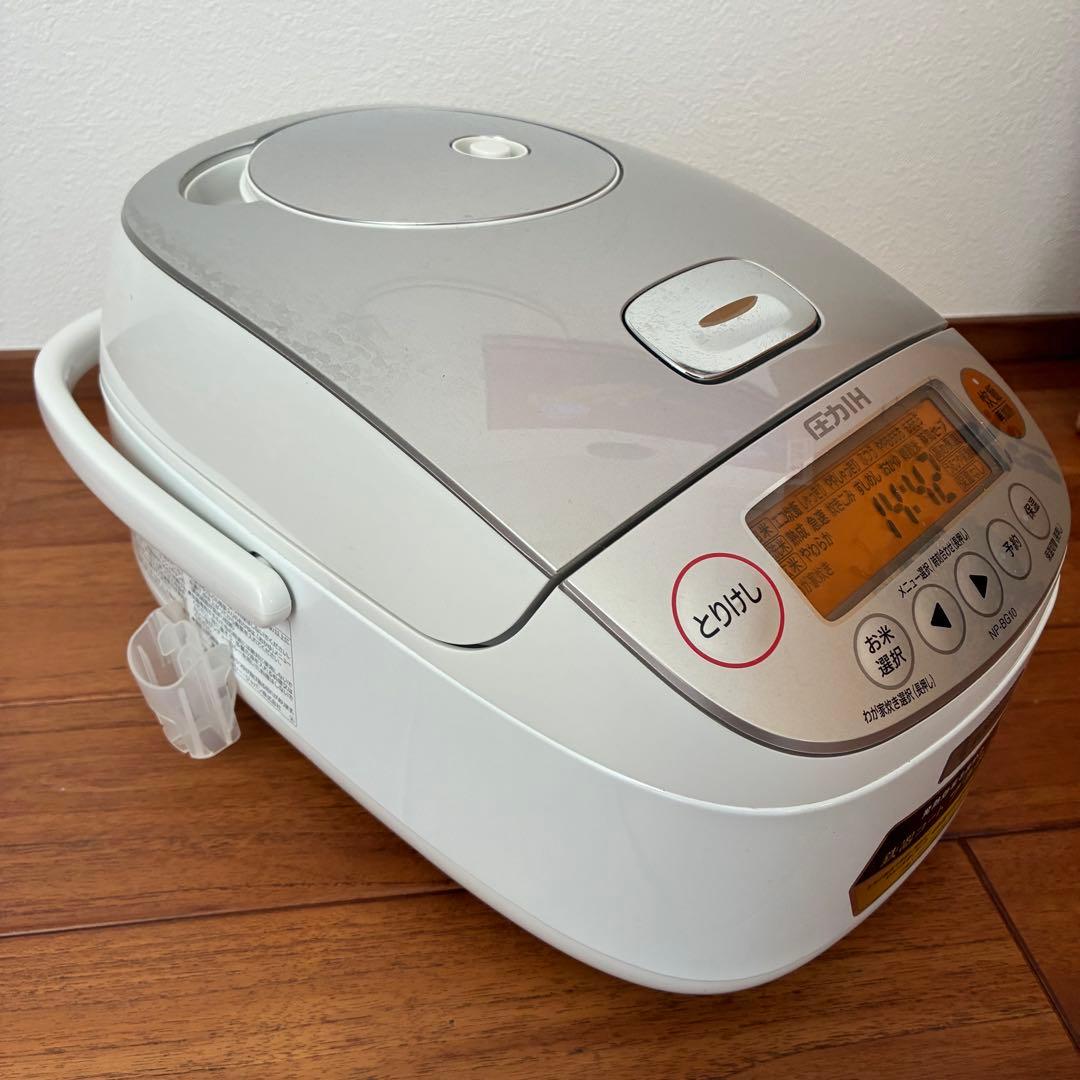美品！ZOJIRUSHI 圧力IH炊飯ジャー 炊飯器 5.5合 NP-BG10