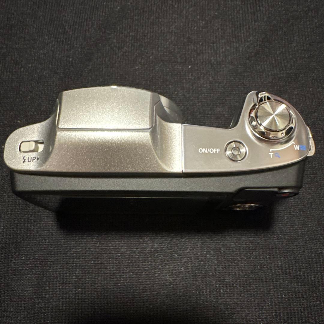 美品♪OLYMPUS SZ-16コンパクトデジタルカメラ w8