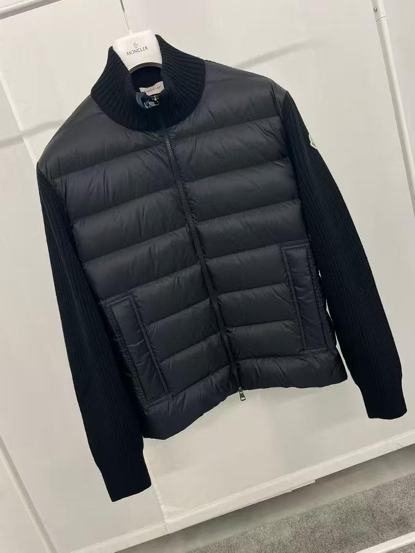 ブラックダウンジャケット~~~