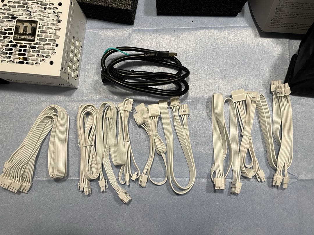 電源ユニット Thermaltake Toughpower GT  750W