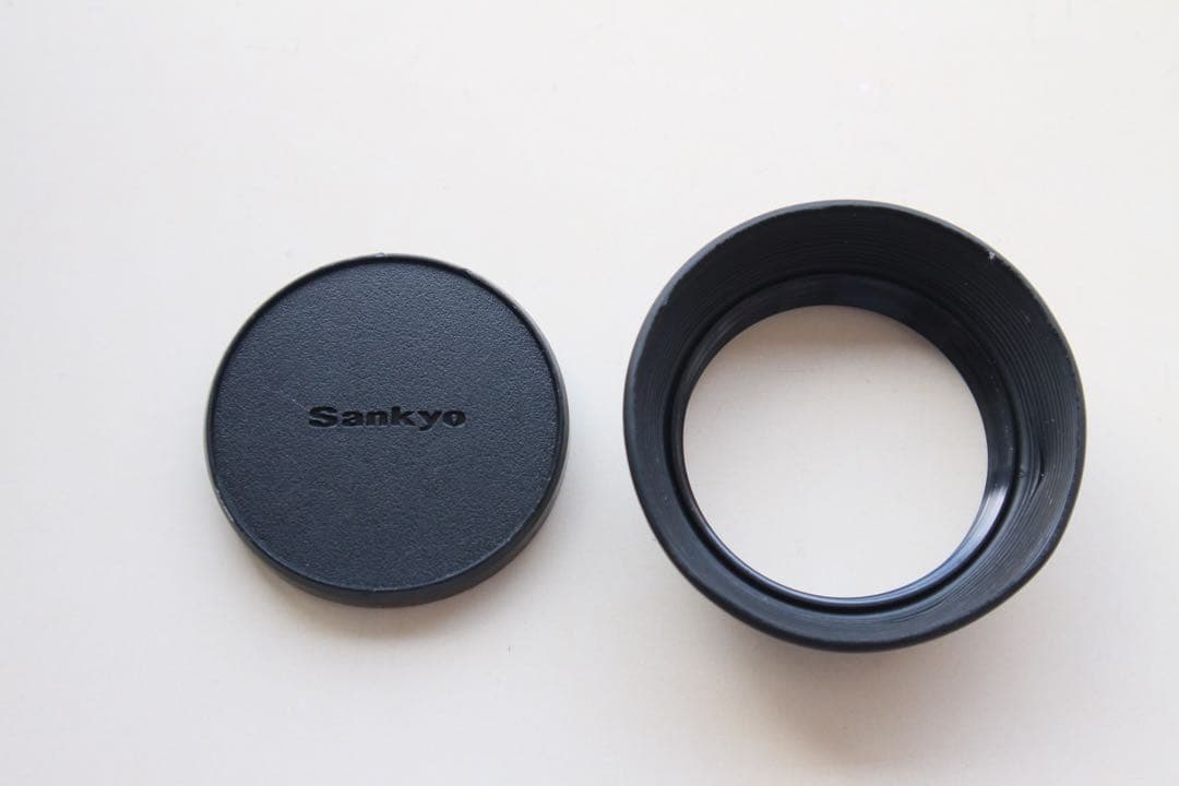 8mmフィルムカメラ　Sankyo ES-44XL 動作品　実写確認済み