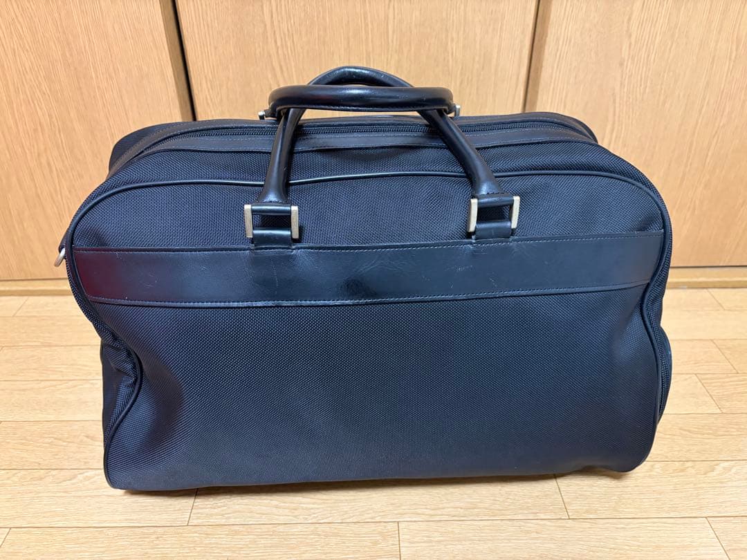 美品　BURBERRY バーバリー　ゴルフ用ボストンバッグ　大容量メンズブラック