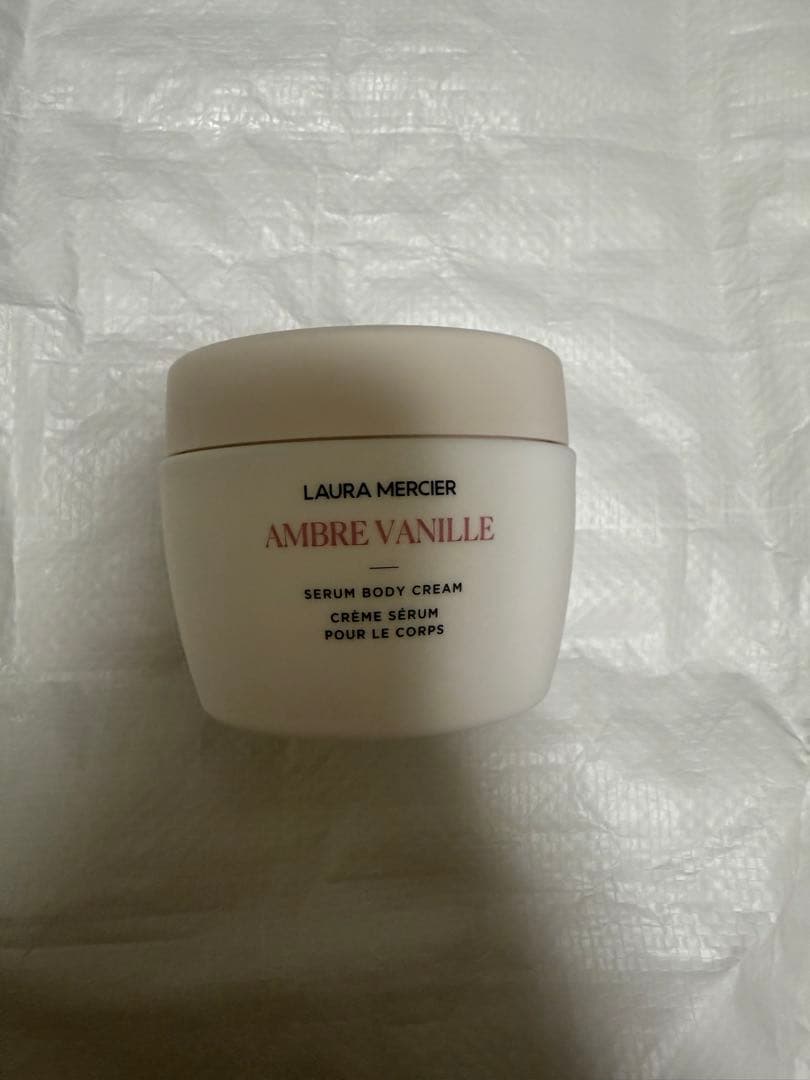 ローラメルシエ　アンバーバニラボディクリーム