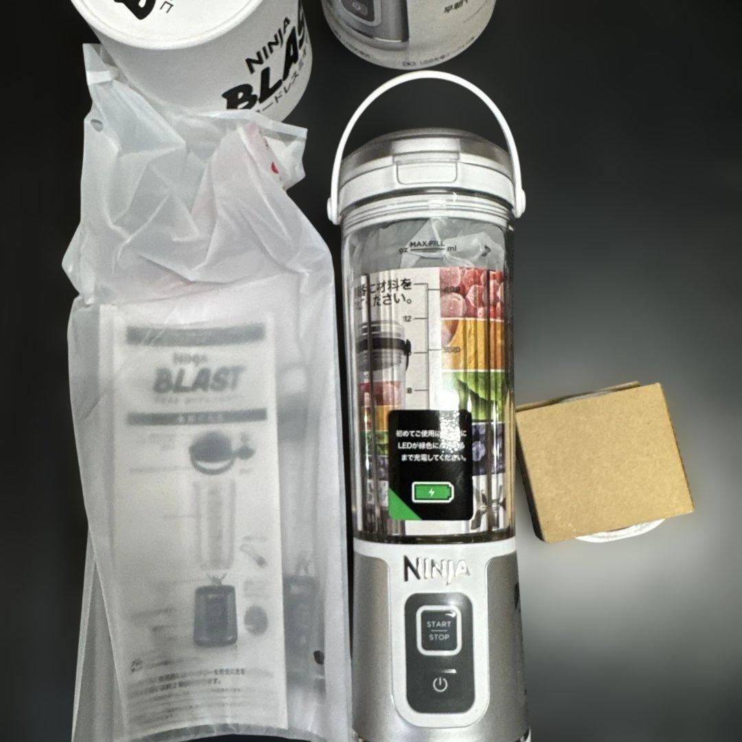 [未使用]◎ニンジャブラスト☆ コードレスミキサー BC151JWHホワイト