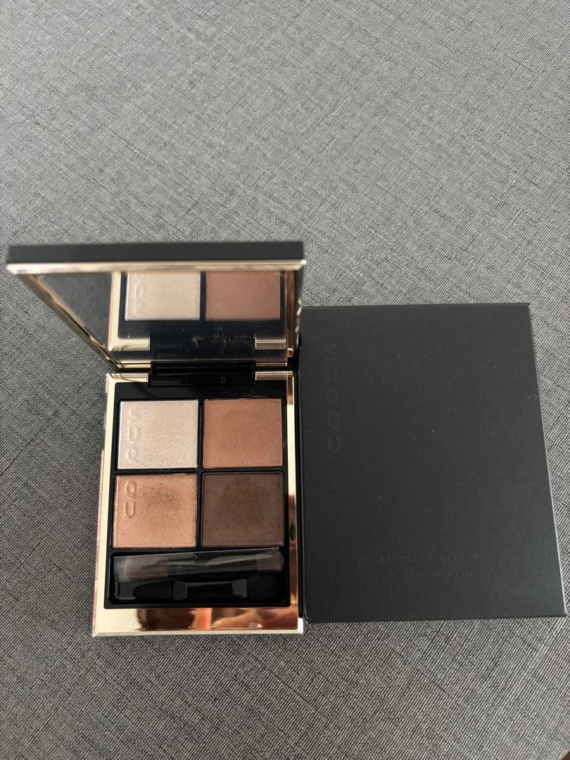 【入手困難】SUQQU アイシャドウパレット 15 凛覗