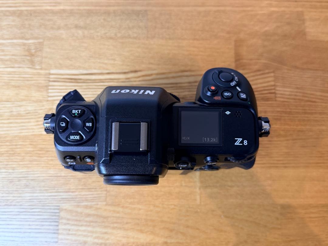 ニコン z8