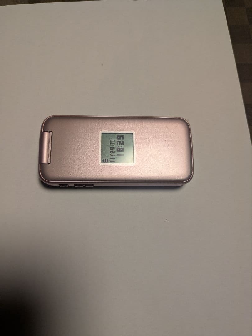 docomo F-01M らくらくホン