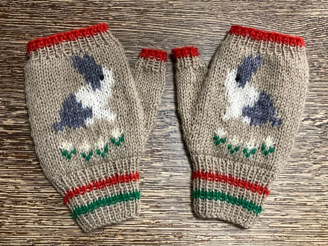 Bourbon　うさぎ柄