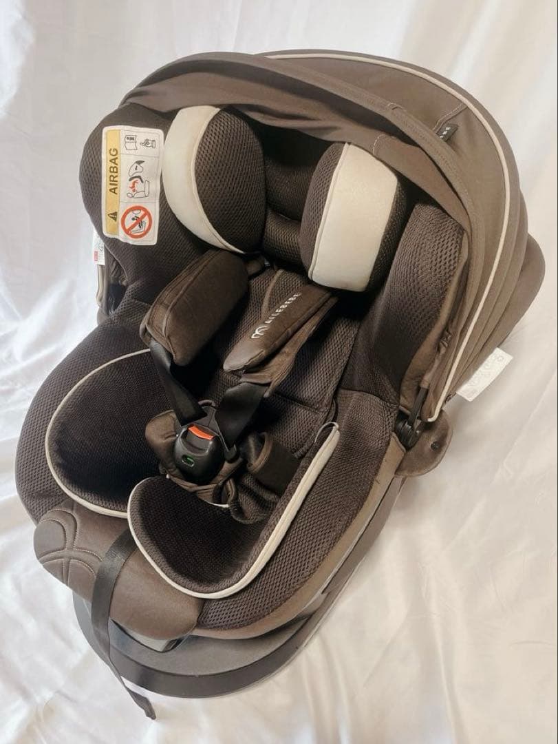 エールベベ クルット5i グランス ISOFIX 回転式 美品