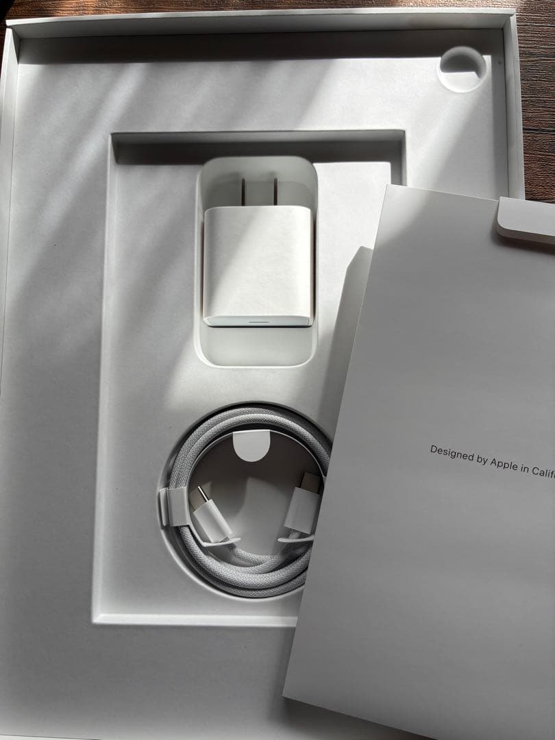 iPad A16 11世代128GB ブルー