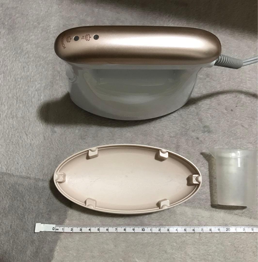 【Panasonic】衣類スチーマー　シャンパンゴールド　2回使用