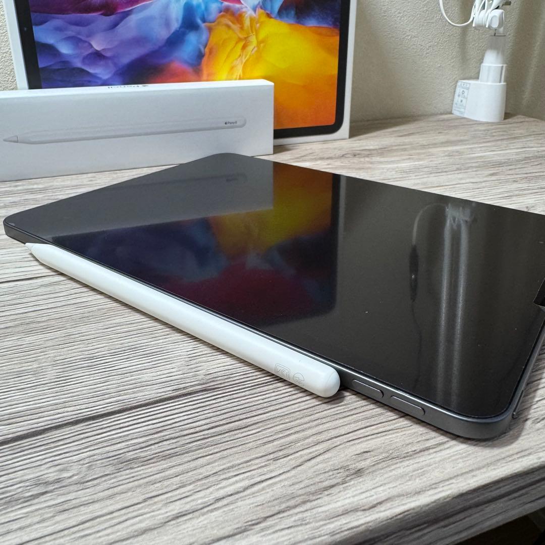 【美品】iPad Pro(第2世代) 11インチApple Pencil付き