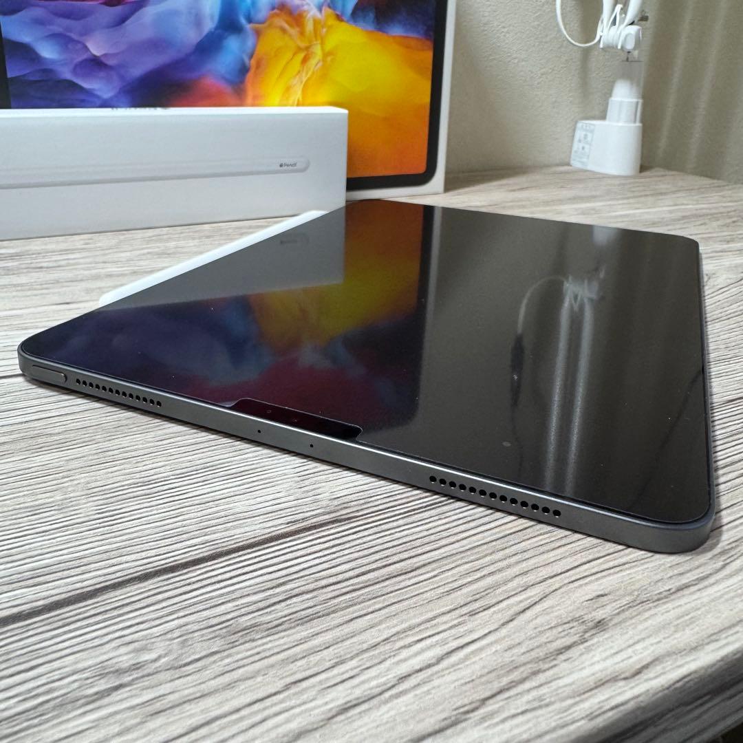 【美品】iPad Pro(第2世代) 11インチApple Pencil付き