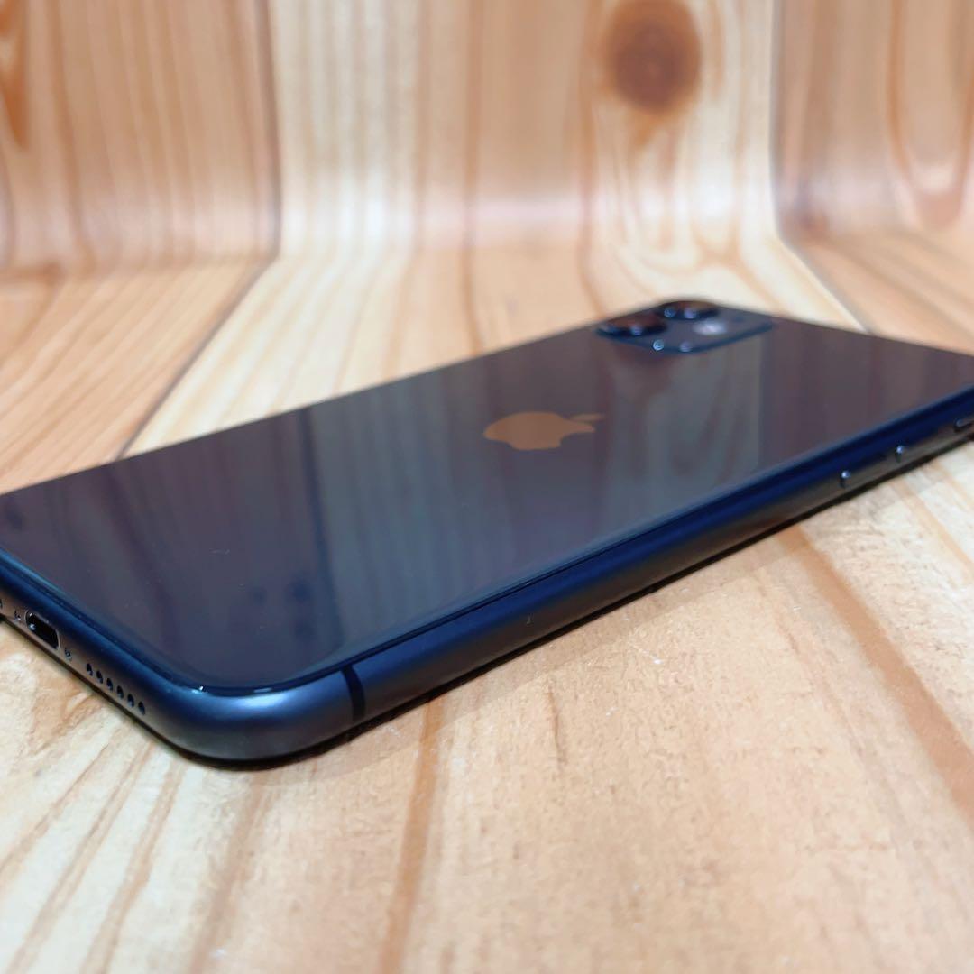 SIMフリー 本体 iPhone 11 64 GB 538 ブラック 電池交換済