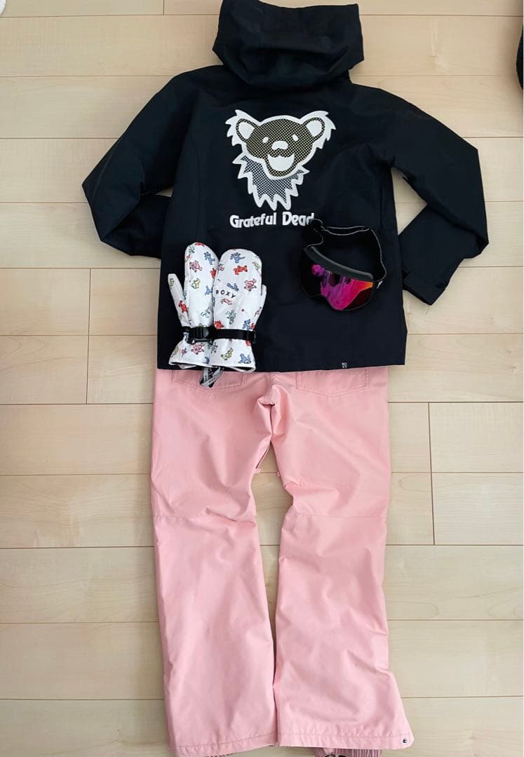 届けばすぐ行ける！《ROXY》GRATEFULDEADコラボスノボーウェアセット