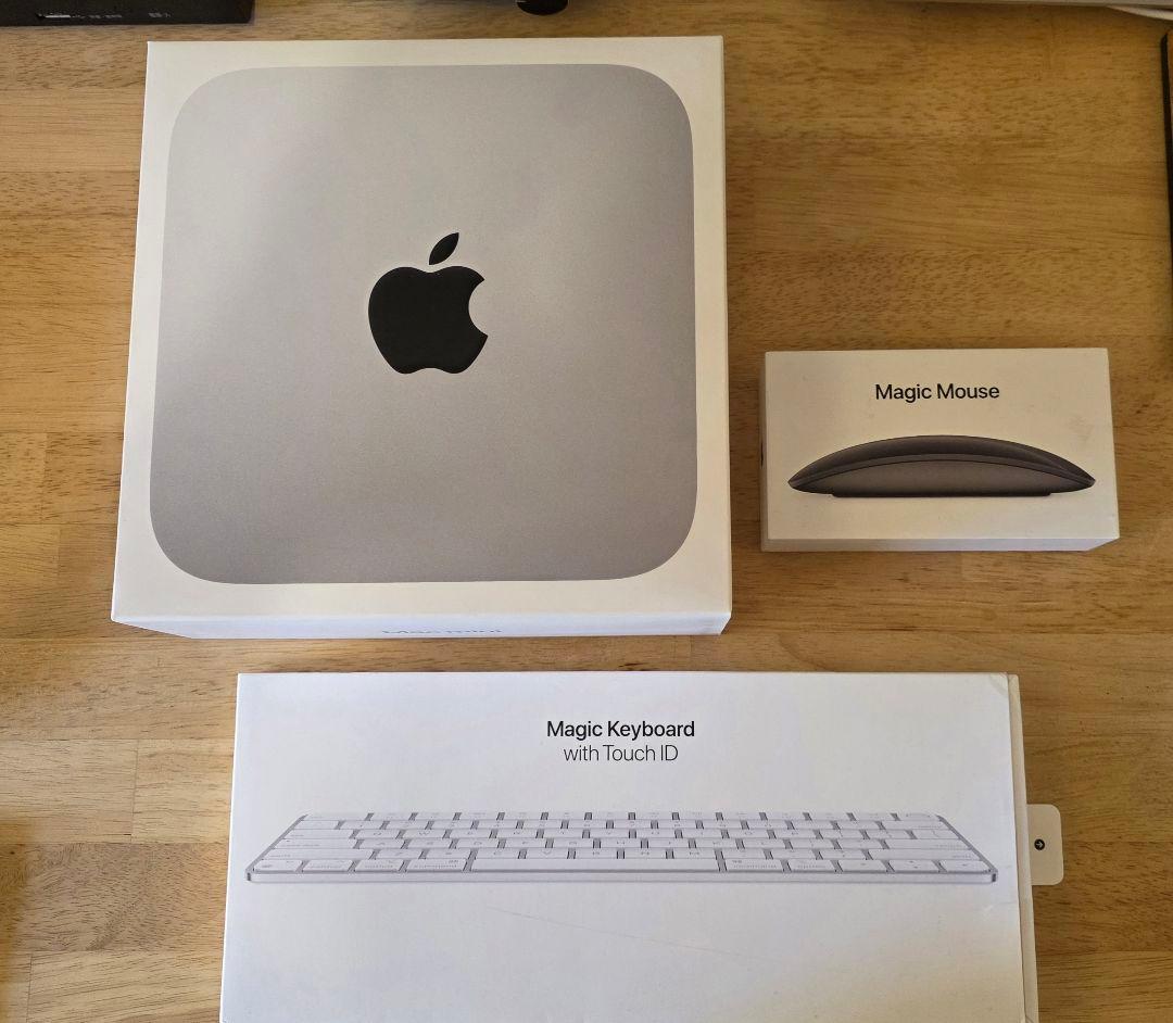 Mac miniM2 16GB+ マウス + キーボード+ケース