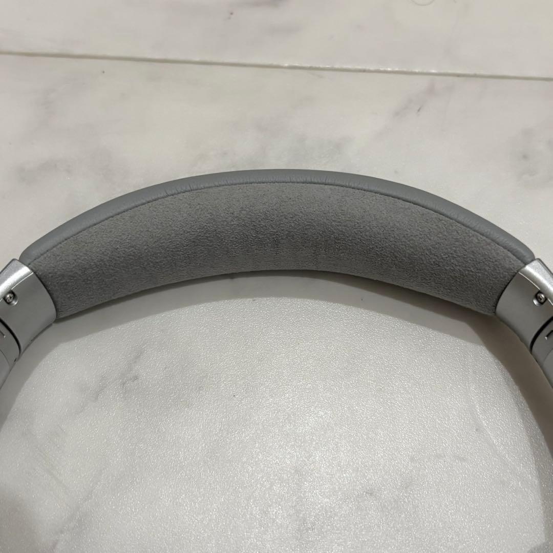 箱付き 廃盤カラー BOSE QC35 ll シルバー イヤーパッド新品交換済