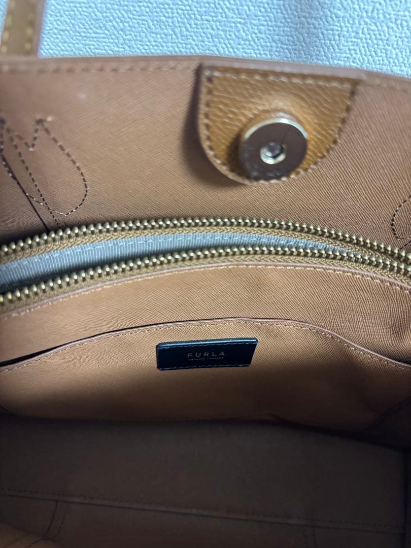 FURLA ブラウン ビジネスバッグVITTORIA