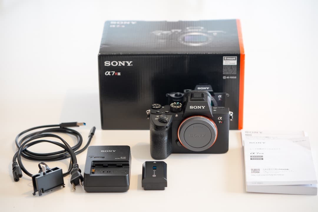 【美品】SONY α7RⅢ ILCE-7RM3 ボディ