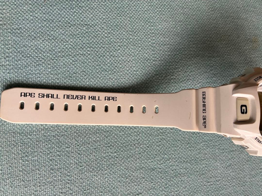 【稼動品】限定2000本 G-SHOCK ホワイト A Bathing Ape