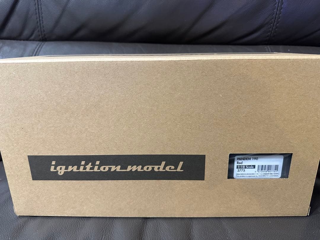 1/18 イグニッションモデル PANDEM メルセデス ベンツ 190 E 赤