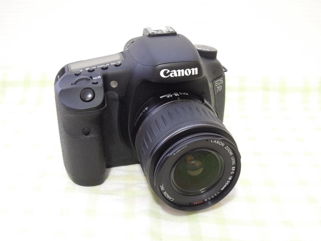 Canon EOS 7D 一眼レフ　カメラレンズセット