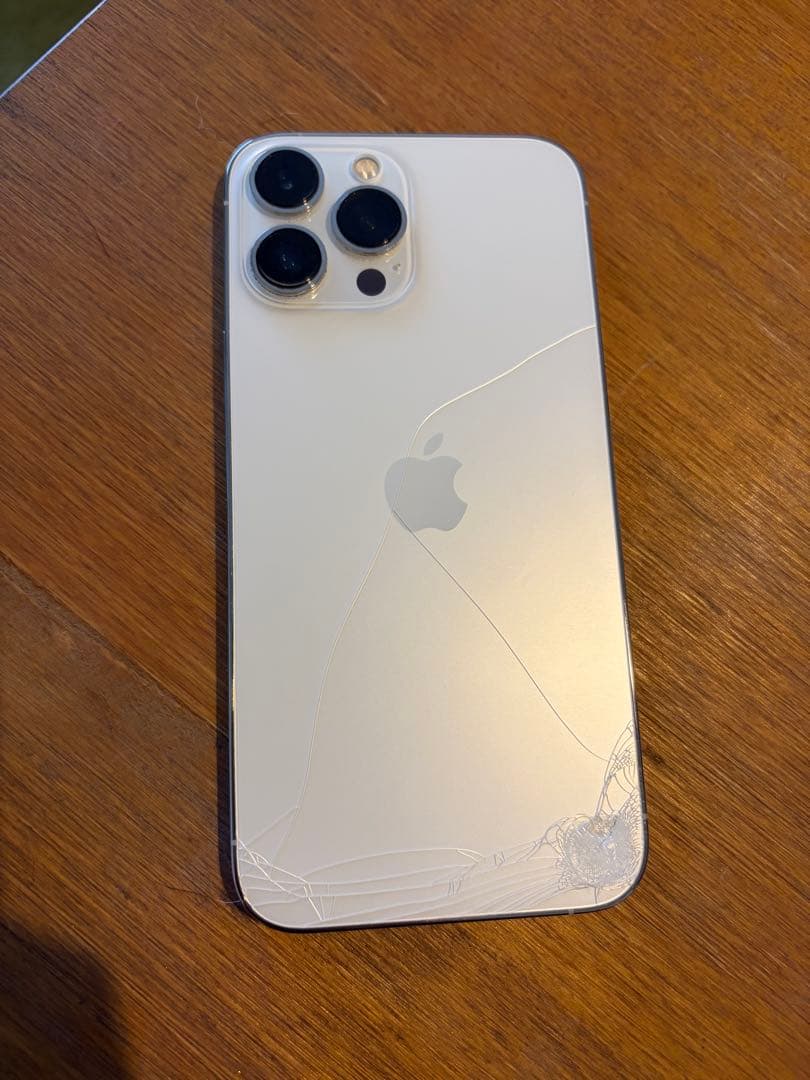 iPhone13Pro max 256GB シルバー　SIMフリー