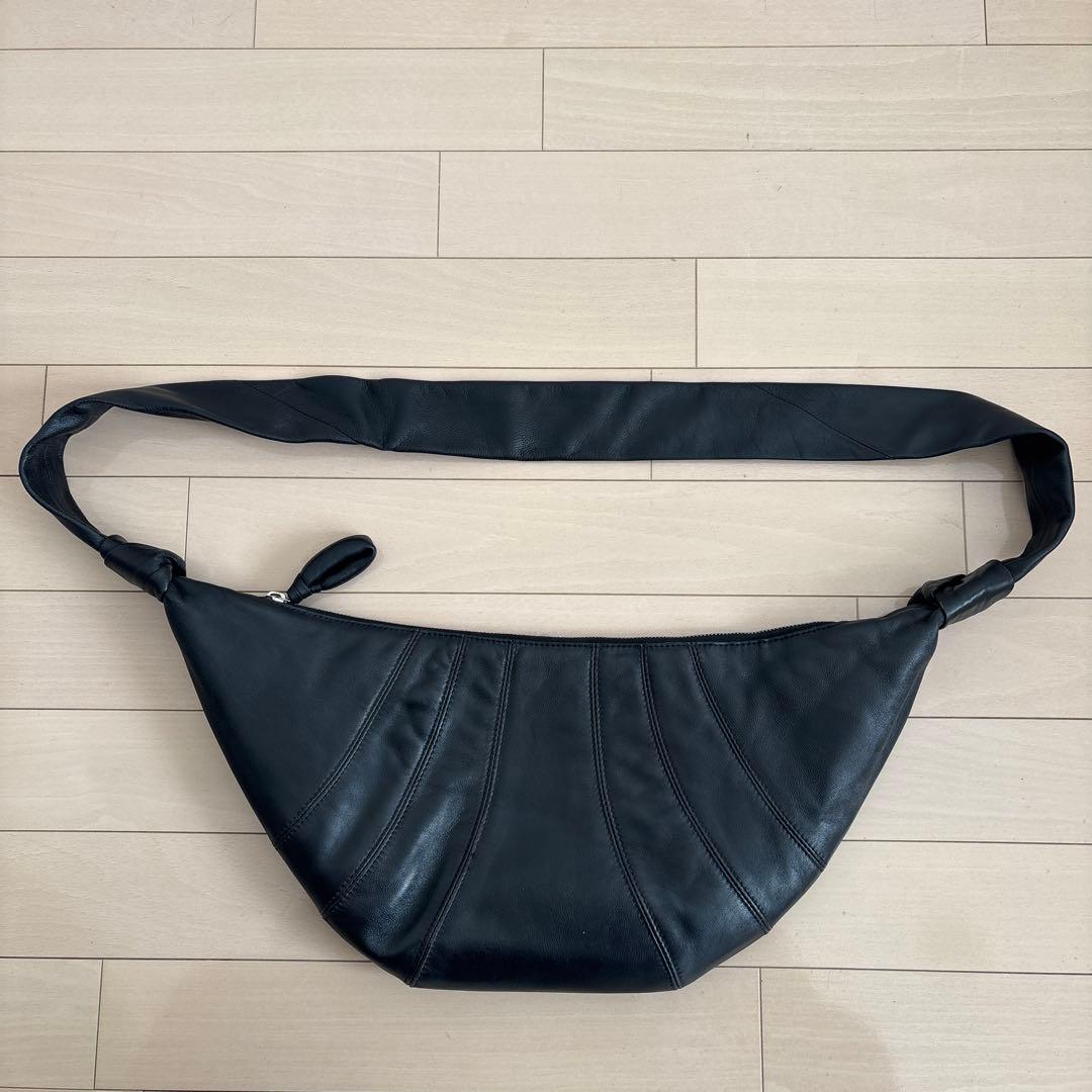 バッグ LEMAIRE MEDIUM CROISSANT BAG BLACK