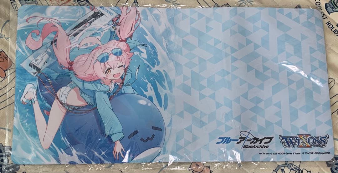 WIXOSS プレイマット ブルアカ 小鳥遊ホシノ（水着）
