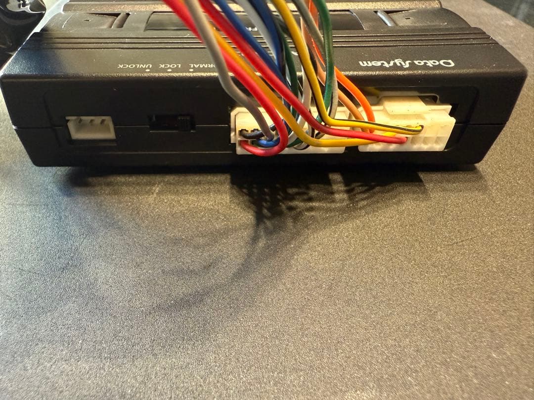 ★Data System ASC683L LS500 エアサスコントローラー ★