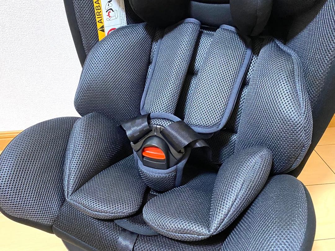 Nebio ネビ オEasyPit チャイルドシート