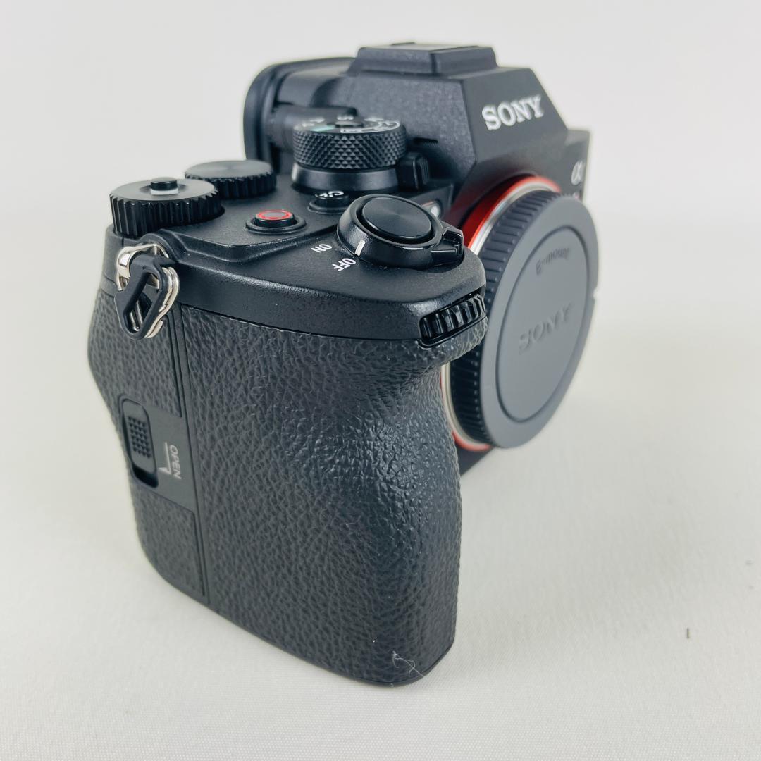 美品 Sony α7R V ボディ ミラーレス一眼カメラ ILCE-7RM5