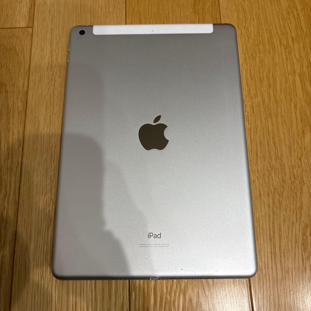 Apple iPad第8世代 シルバー 本体
