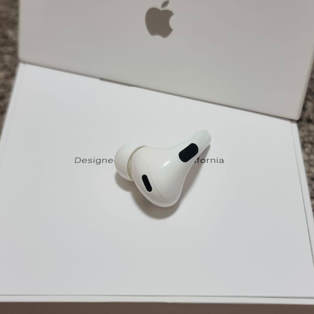 Airpods Pro 2 第二世代　イヤホン　片側　右耳 R側　USB-C 8