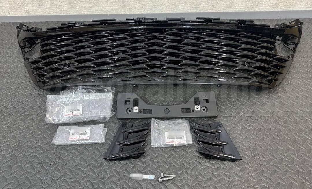 トヨタ純正 ハリアー80 PHEV専用ロアグリル フロントバンパー グリル