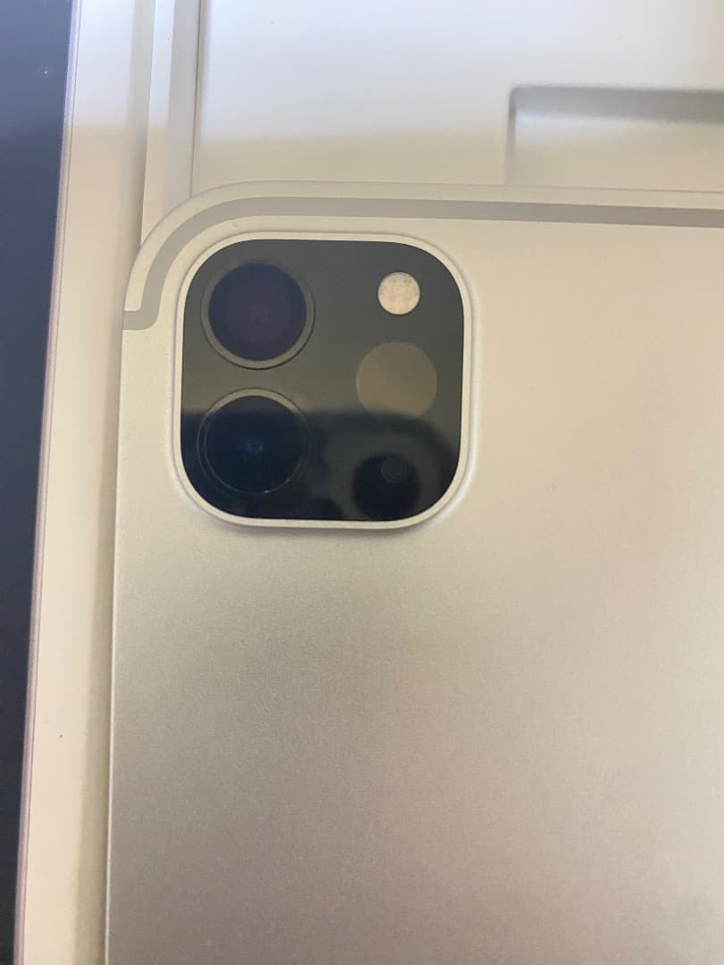 iPad Pro M２ 11インチ(第4世代)