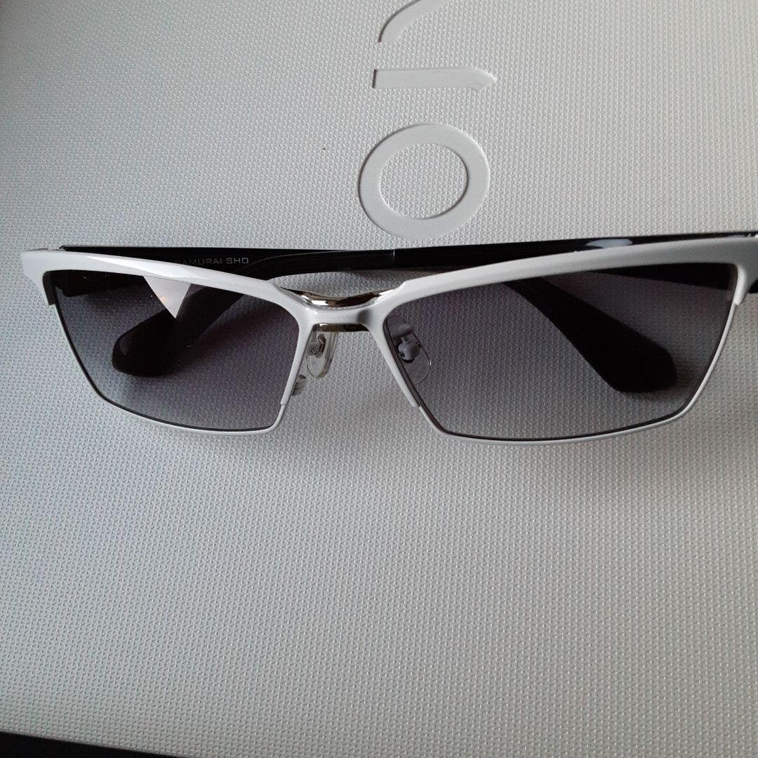 サムライ翔サングラス ホワイト/ブラック