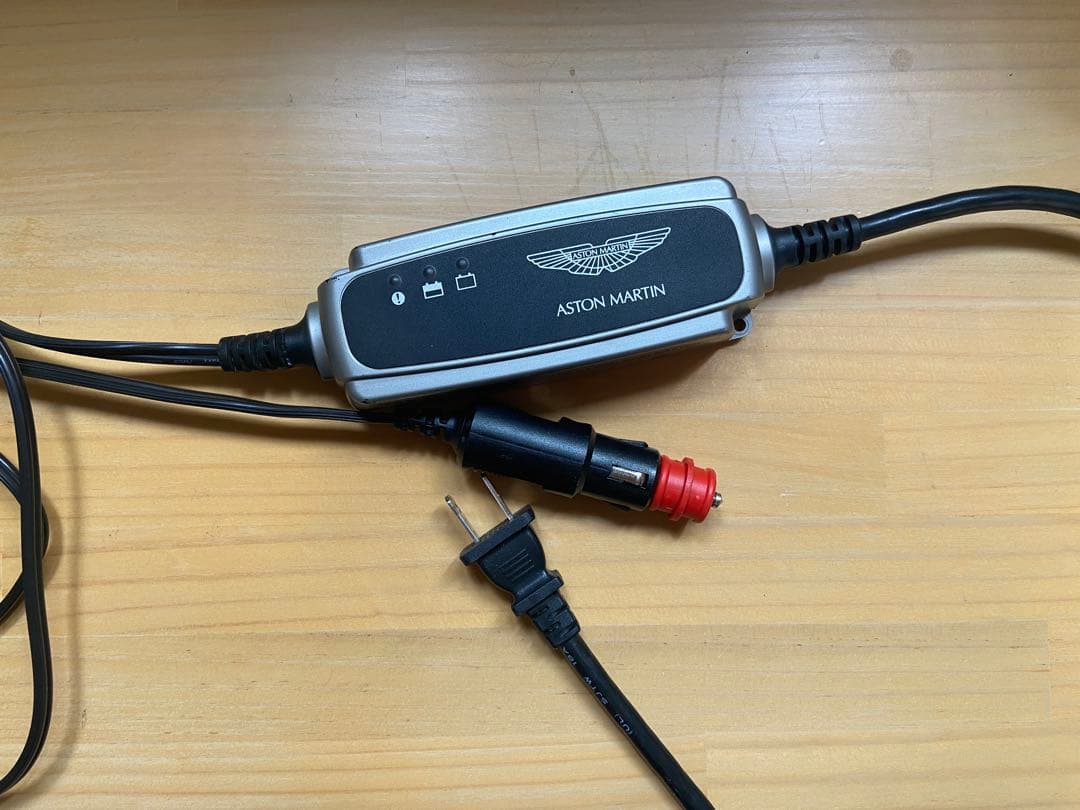 ASTON MARTIN バッテリーコンディショナー4G43-10C650-DB