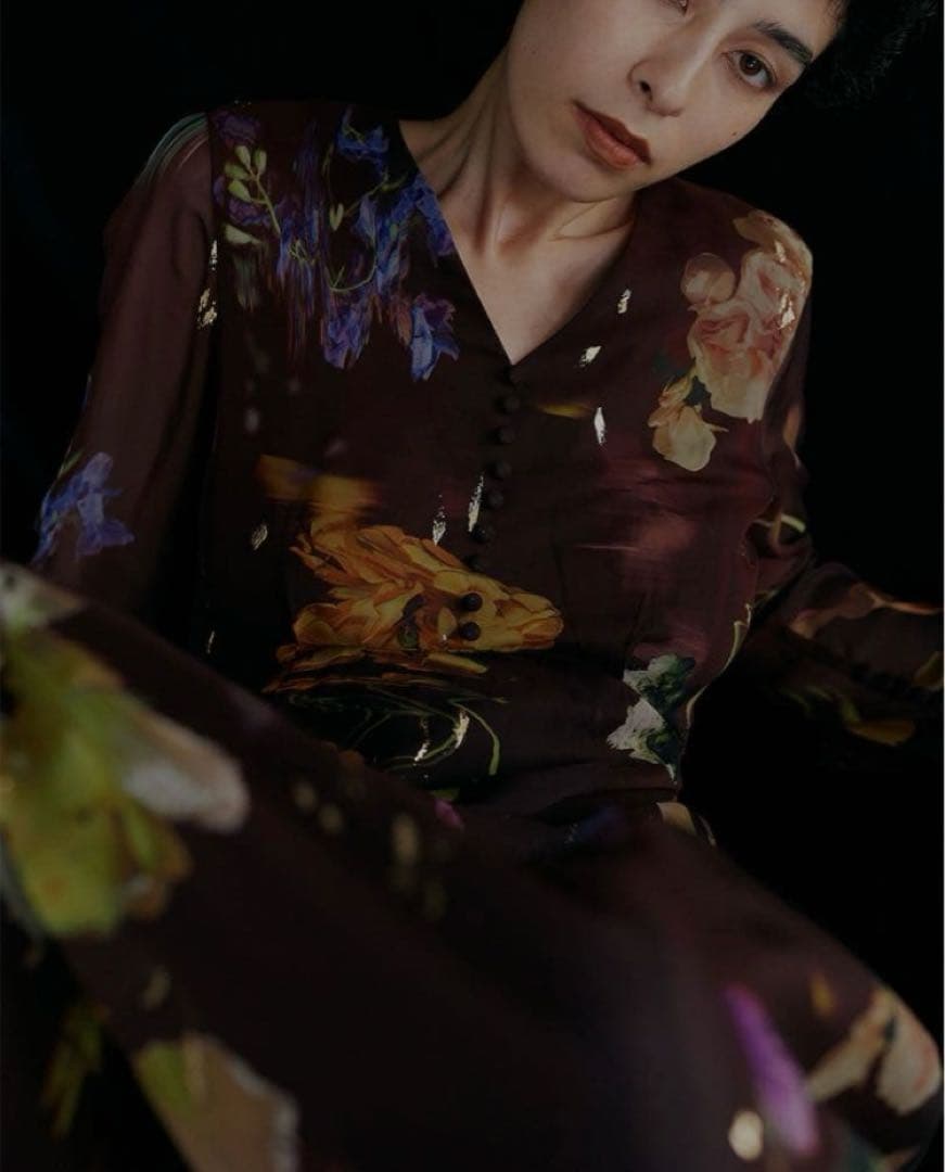 【新品】AMERI UND SCAN FLOWER DRESS　　Sブラウン