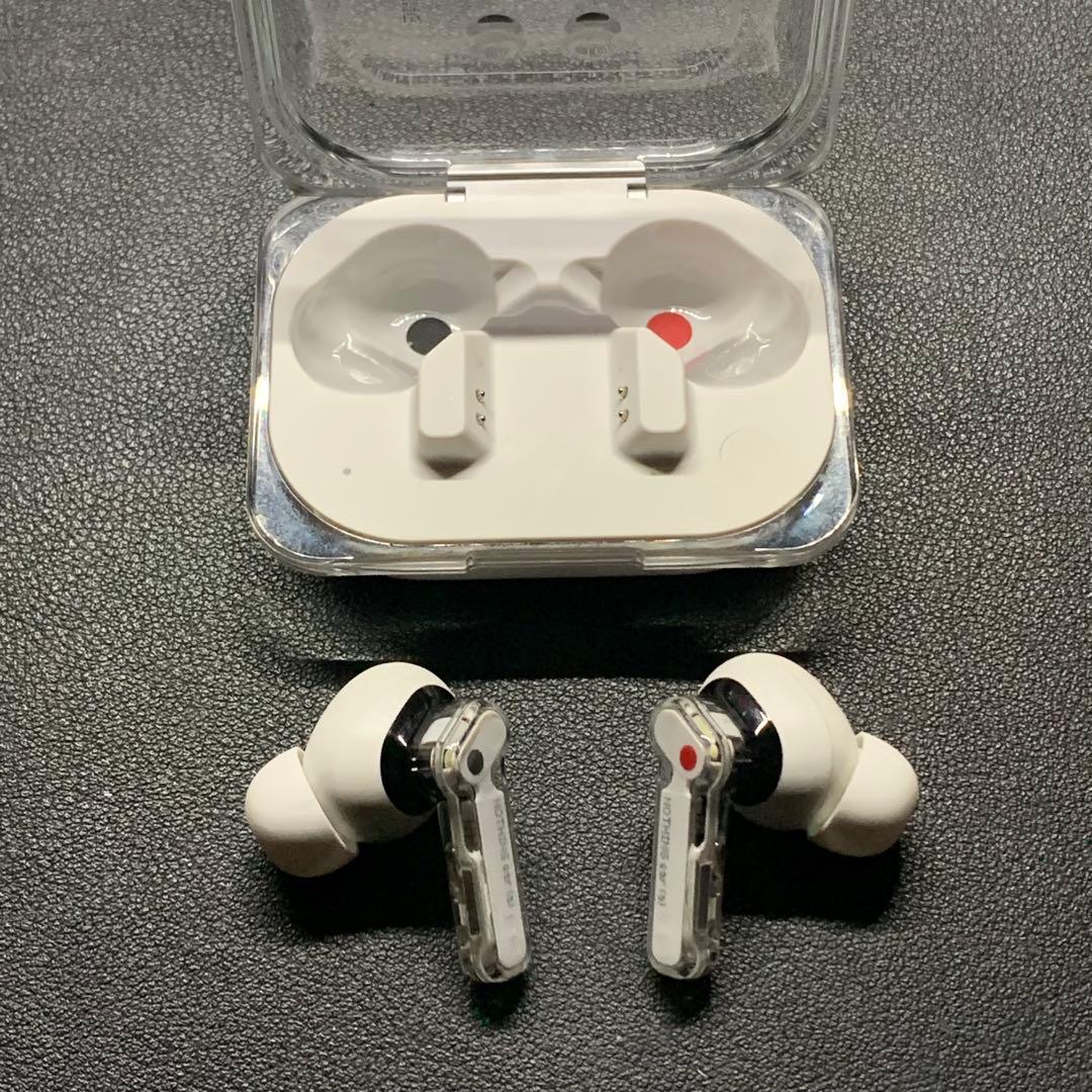 イヤホン Nothing ear (a)