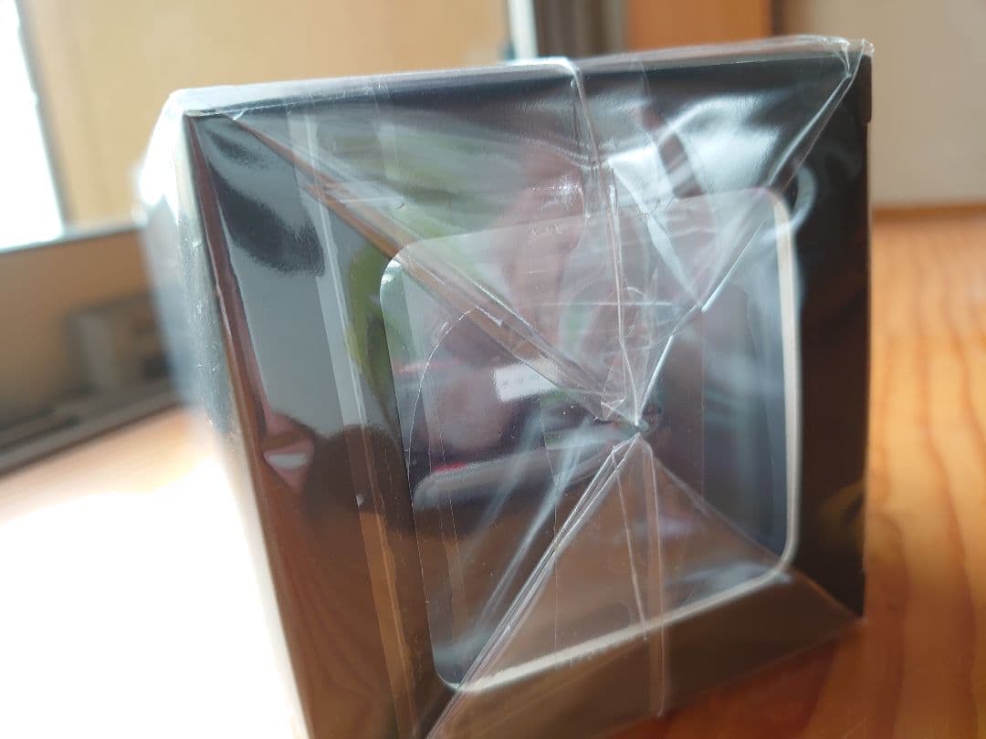 新型RAV4　Zハイブリッド　マッシブグレー　カラーサンプル