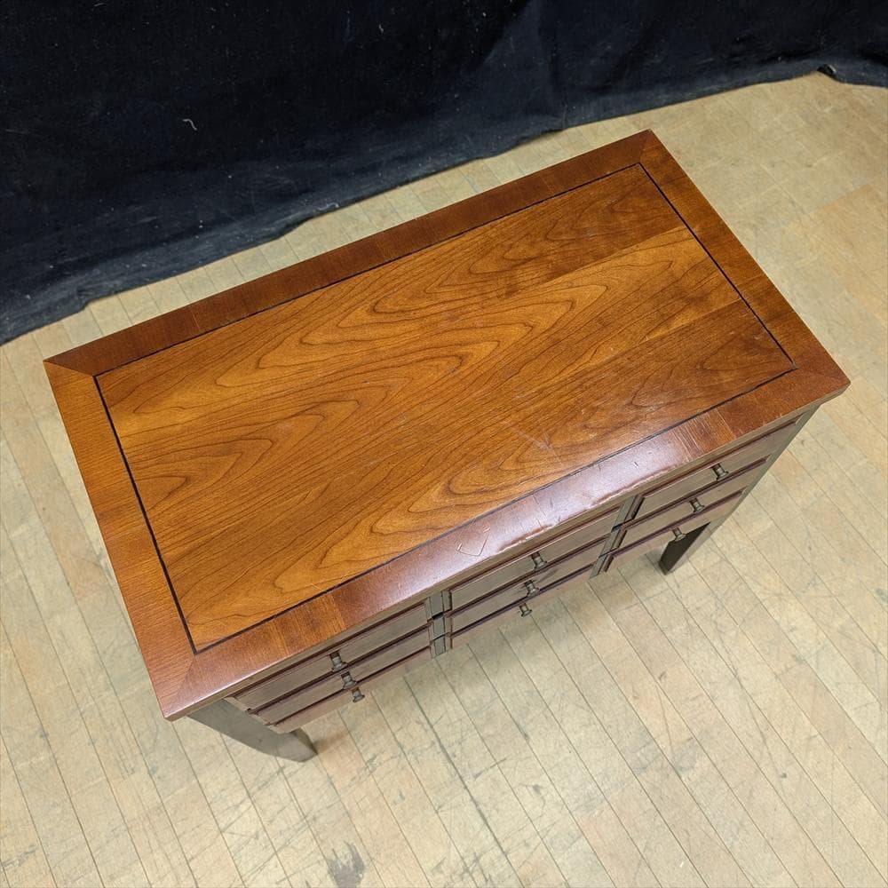 イーセンアーレン　3段　　サイドチェスト　リビングチェスト　サイドテーブル