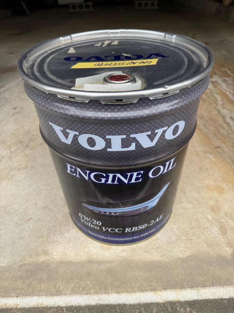 VOLVO エンジンオイル 0W-20