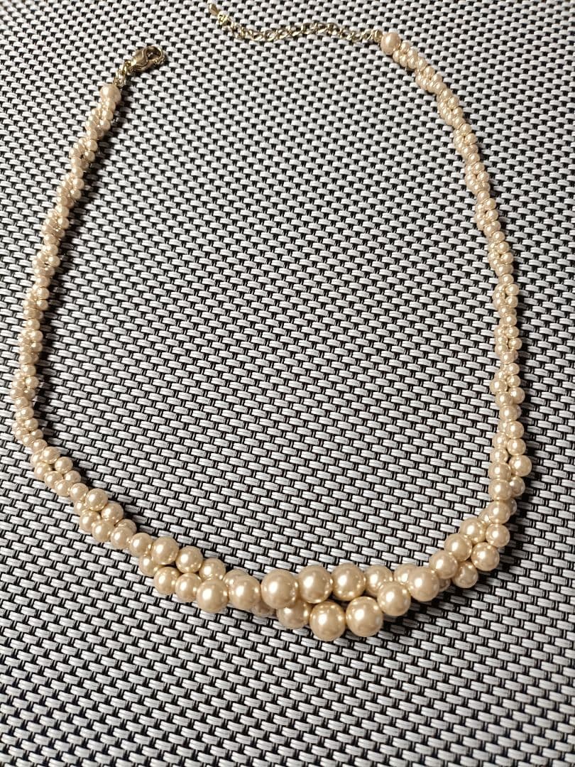 みのしまさま専用 クリーム色 パールビーズ ネックレス