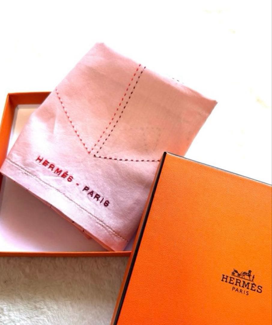 HERME'S エルメス ハンカチ ステッチ 刺繍　極美品