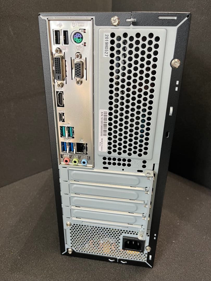 i7&16GB&SSD搭載！自作系PC ¥12,000