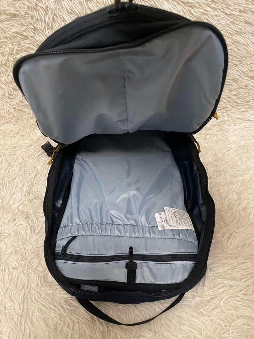 アークテリクス 廃盤 モデル mantis 26 マンティス ネイビー イエロー