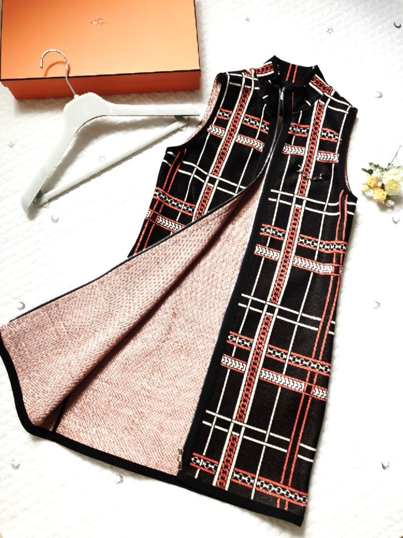新品 HERMES タータンチェック柄 ジップアップ　ジレ　アウター　ワンピース
